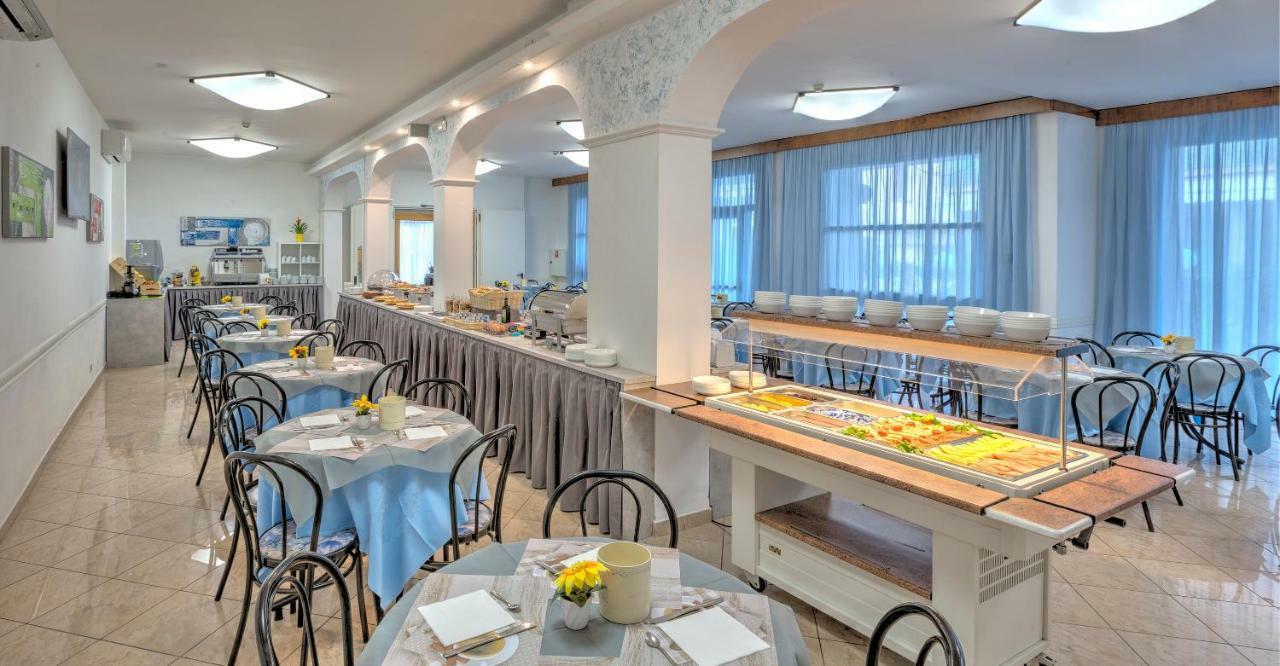 Hotel Niagara ريتشيوني المظهر الخارجي الصورة